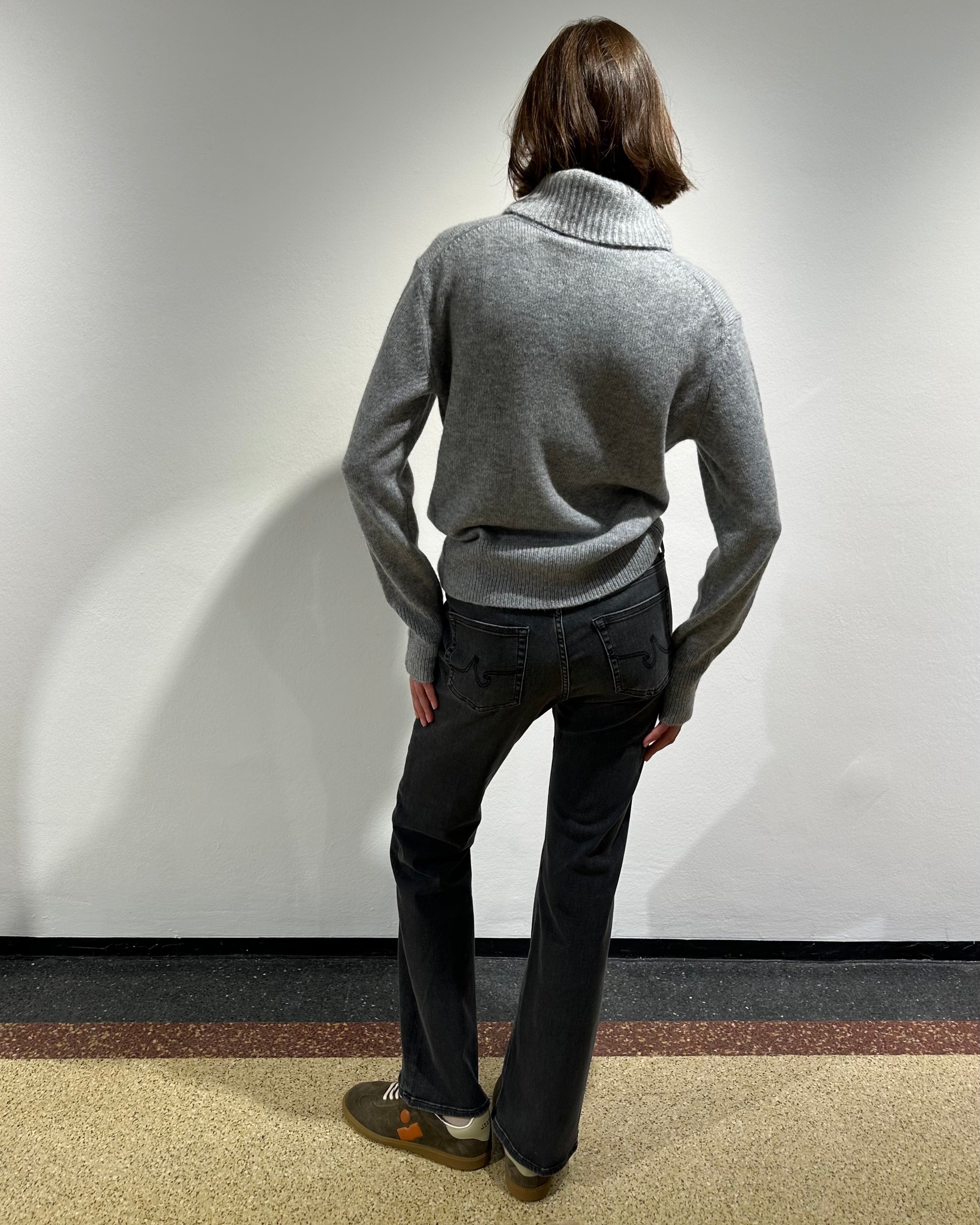 AG Jeans Bootcut "Sophie" in Mittelgrau