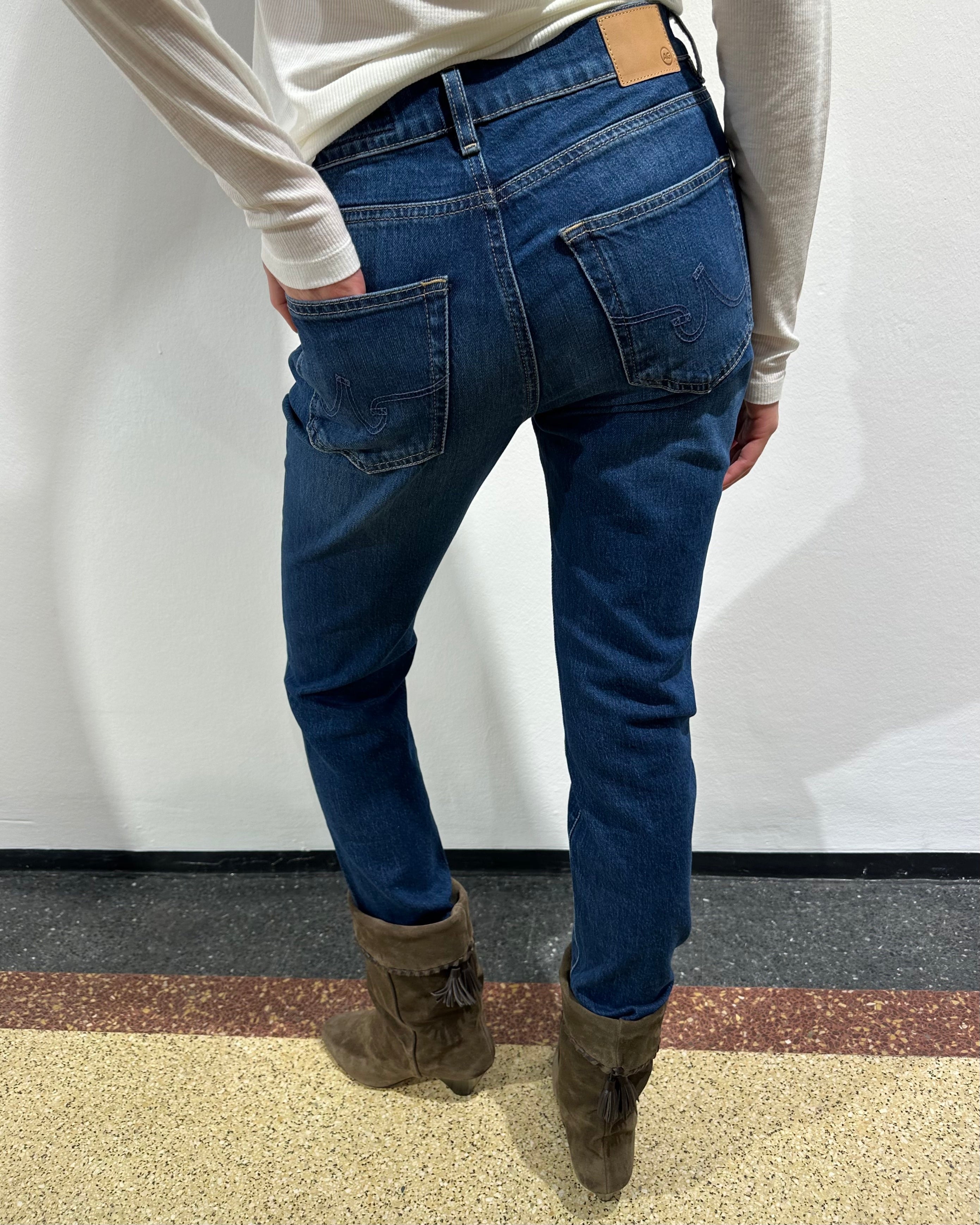 AG Jeans "Ex Boyfriend" in Mittelblau