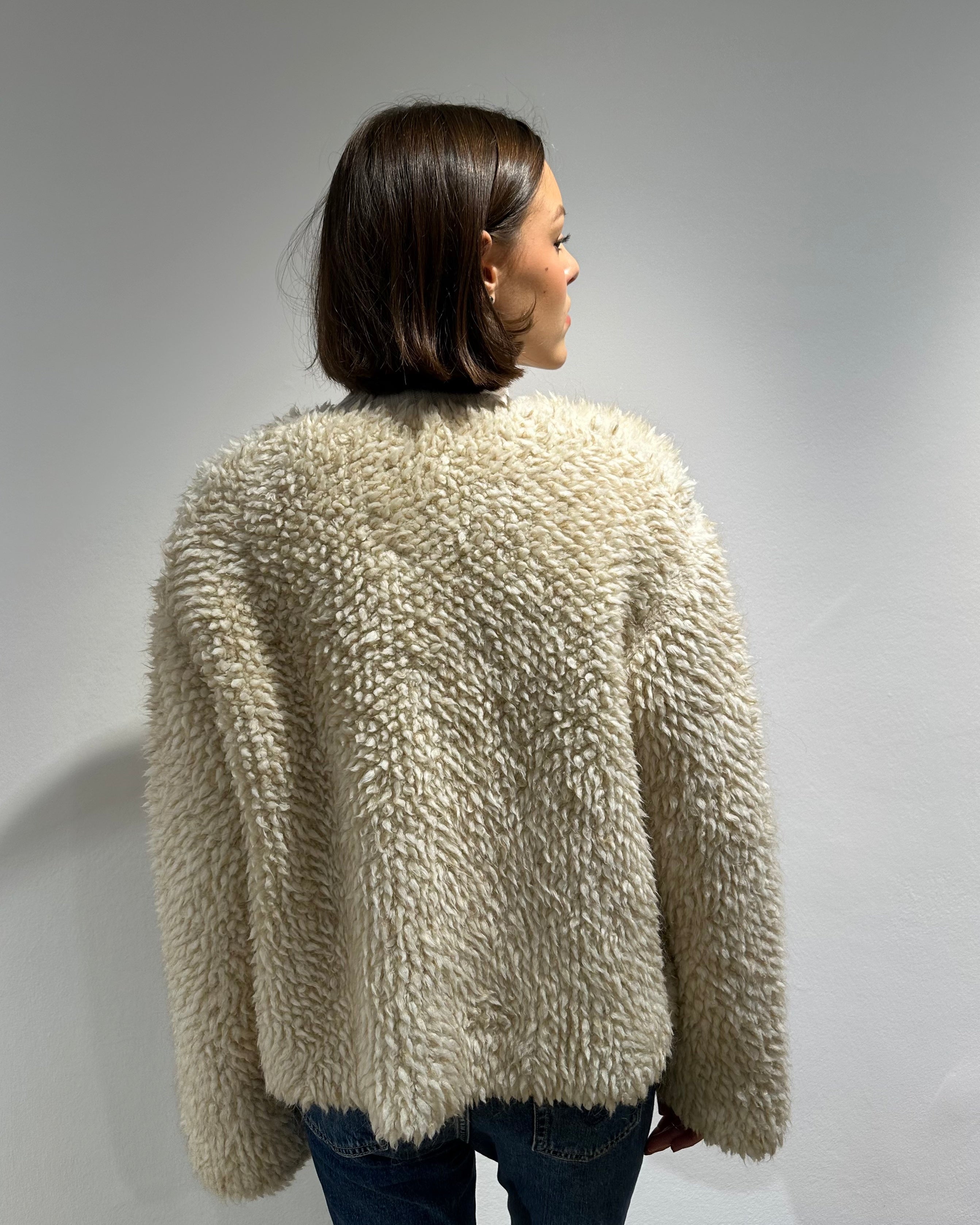 Roberto Collina Teddy-Jacke in Creme