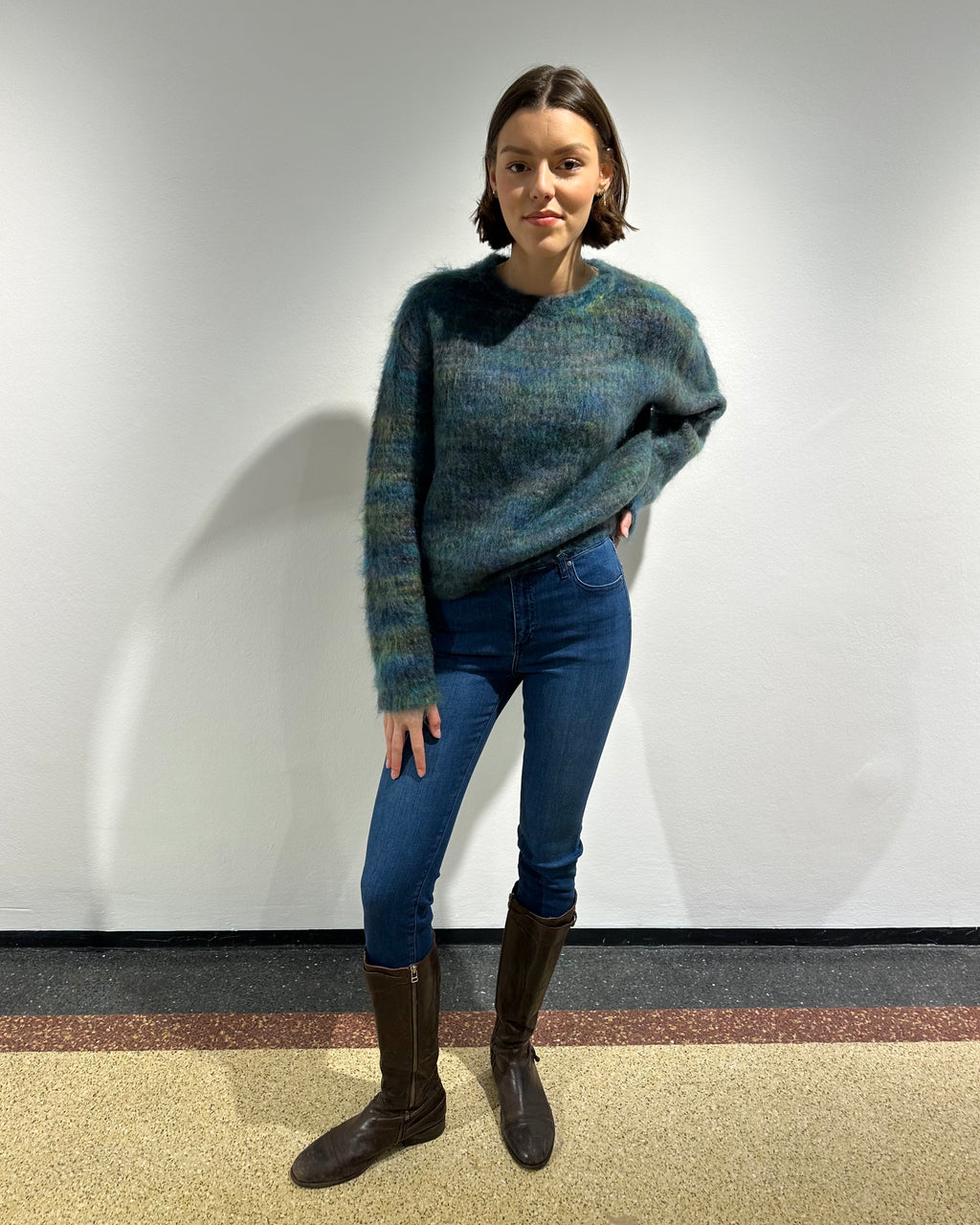 AG Jeans Slim Straight "Mari" in Mittelblau