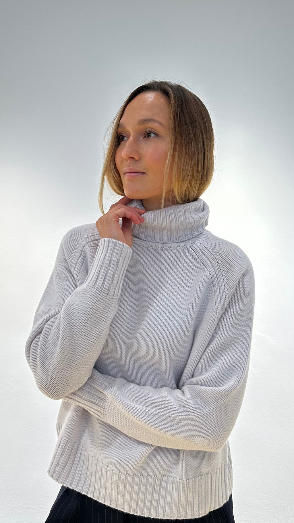 Allude Woll-Mischung Pullover in Grau